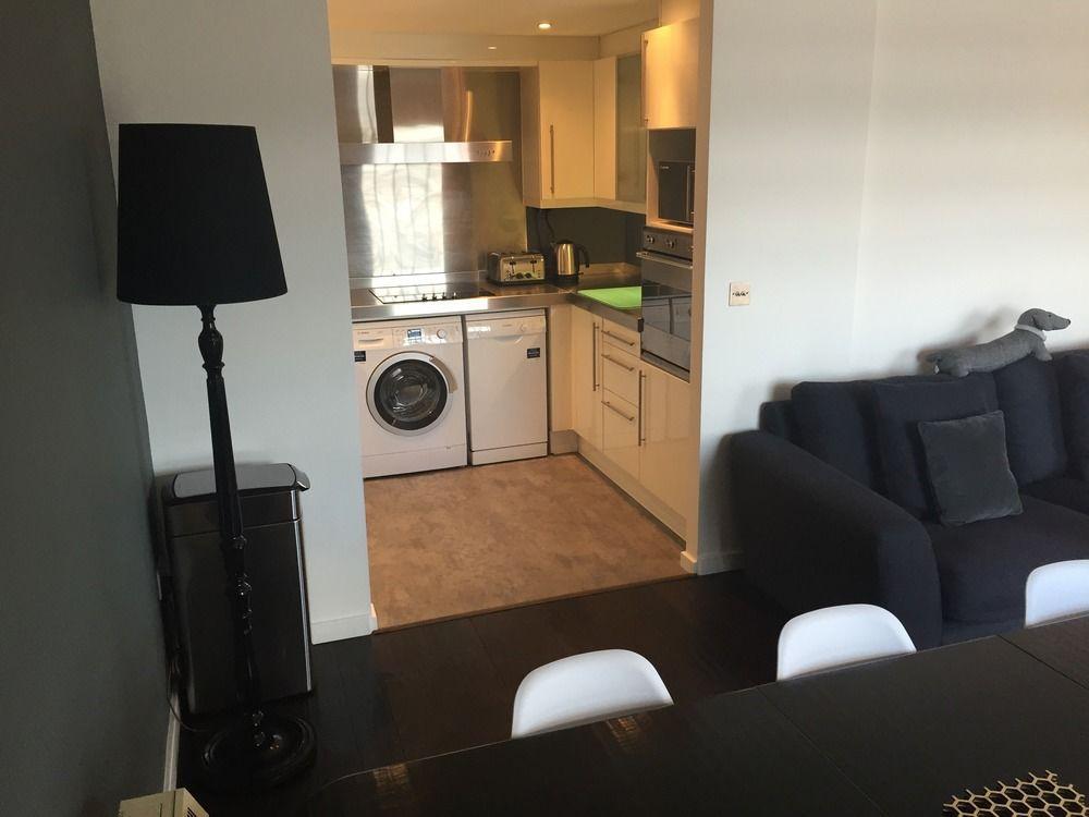 Seagull Lane Serviced Apartment London Exteriör bild