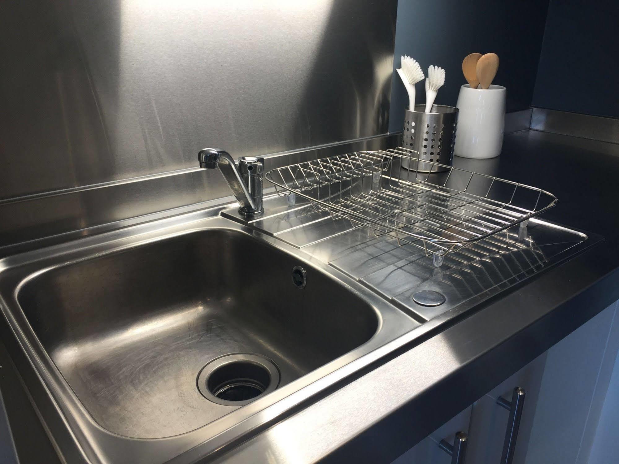 Seagull Lane Serviced Apartment London Exteriör bild