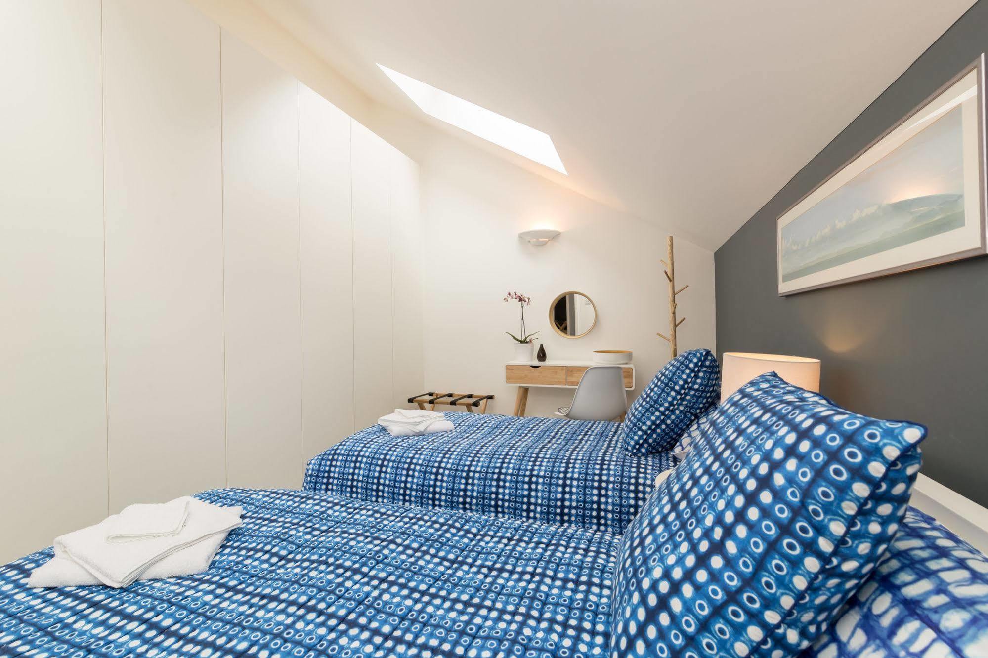 Seagull Lane Serviced Apartment London Exteriör bild